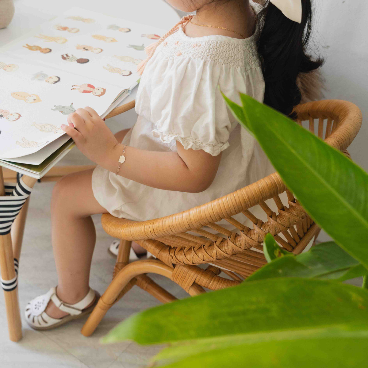 MOMIJI Maya Kids Chair - Natural
