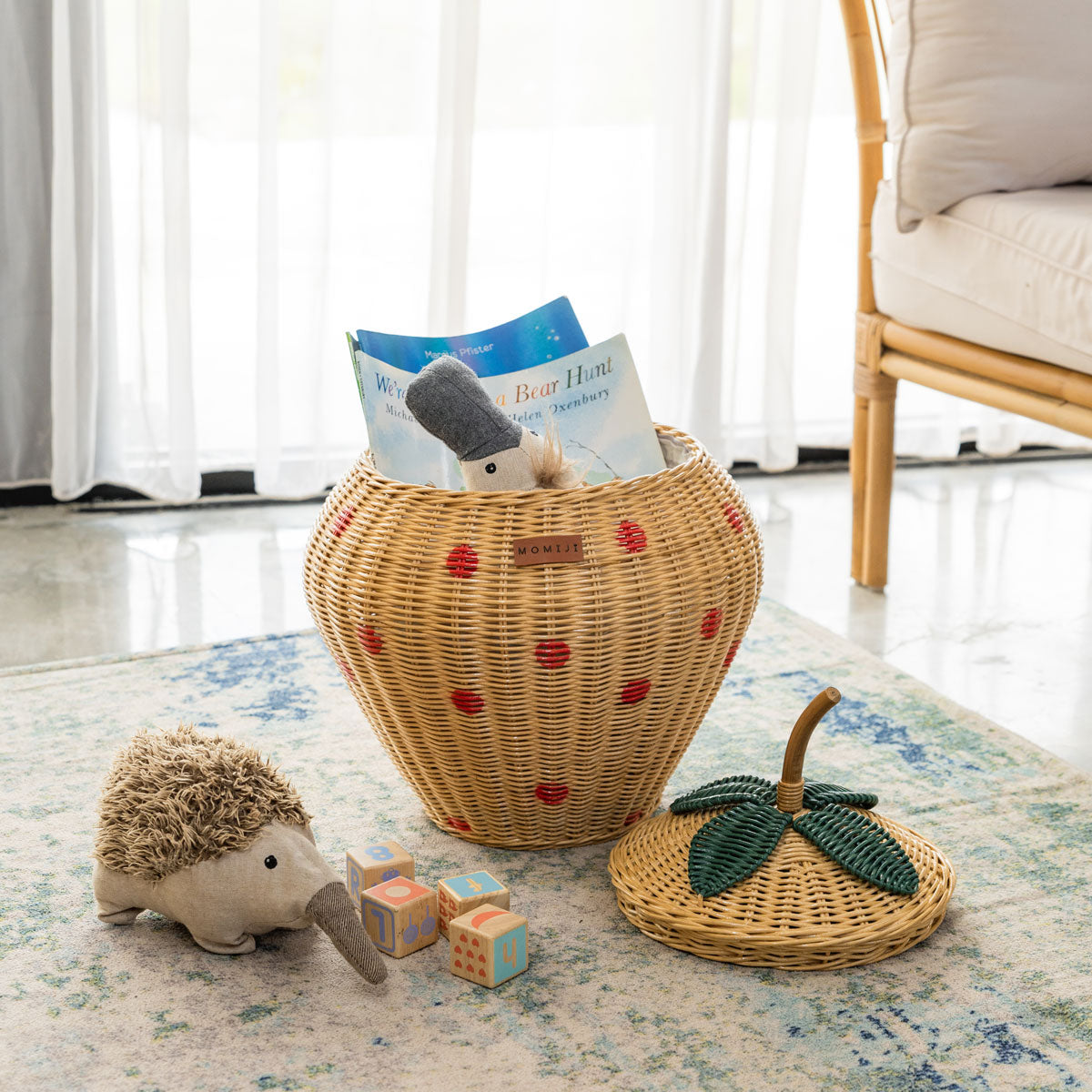 MOMIJI Strawberry Wicker Basket