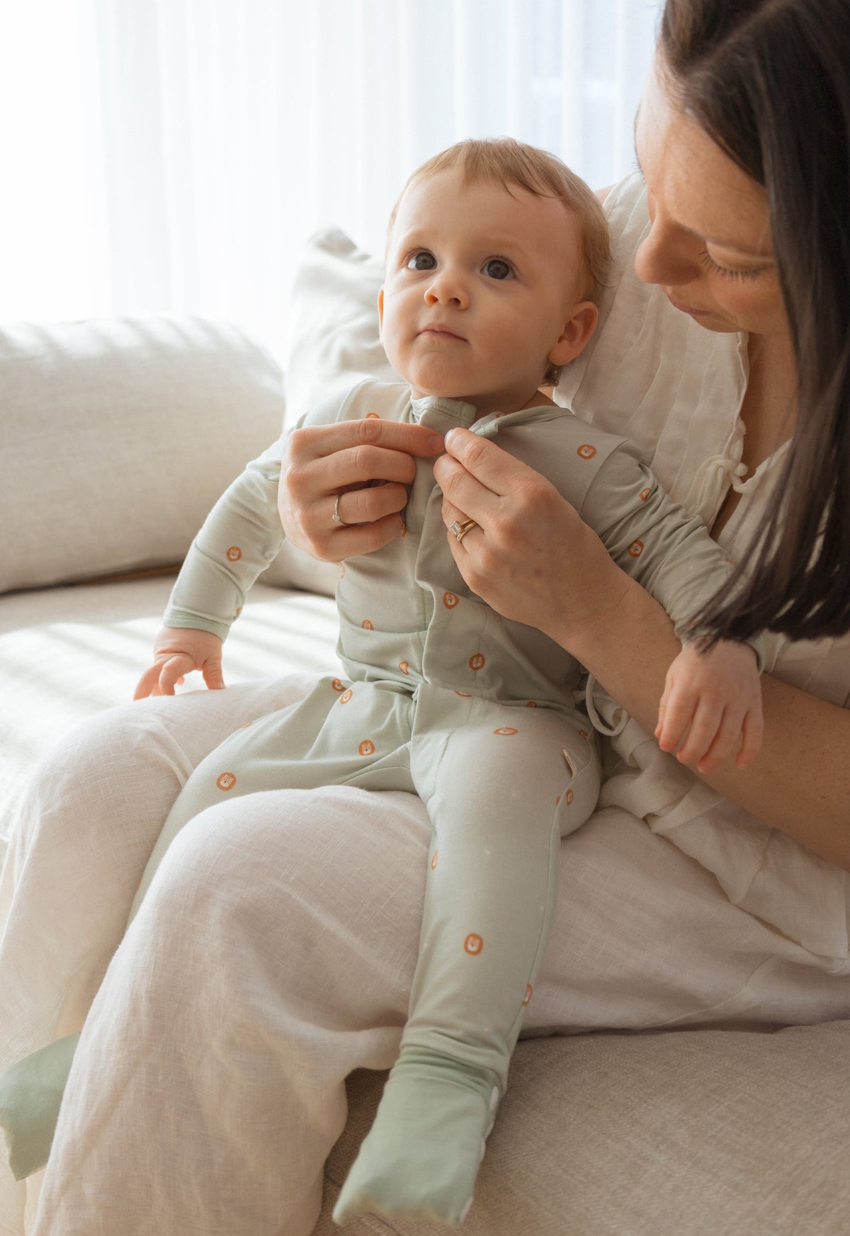 Magnetic Baby Sleepsuit – The Little Friends Collection