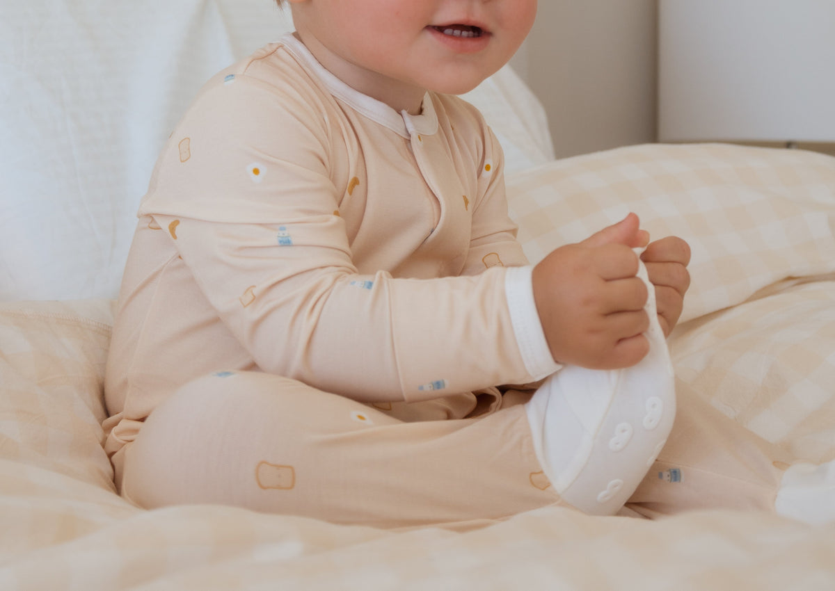 Magnetic Baby Sleepsuit – The Breakfast Club