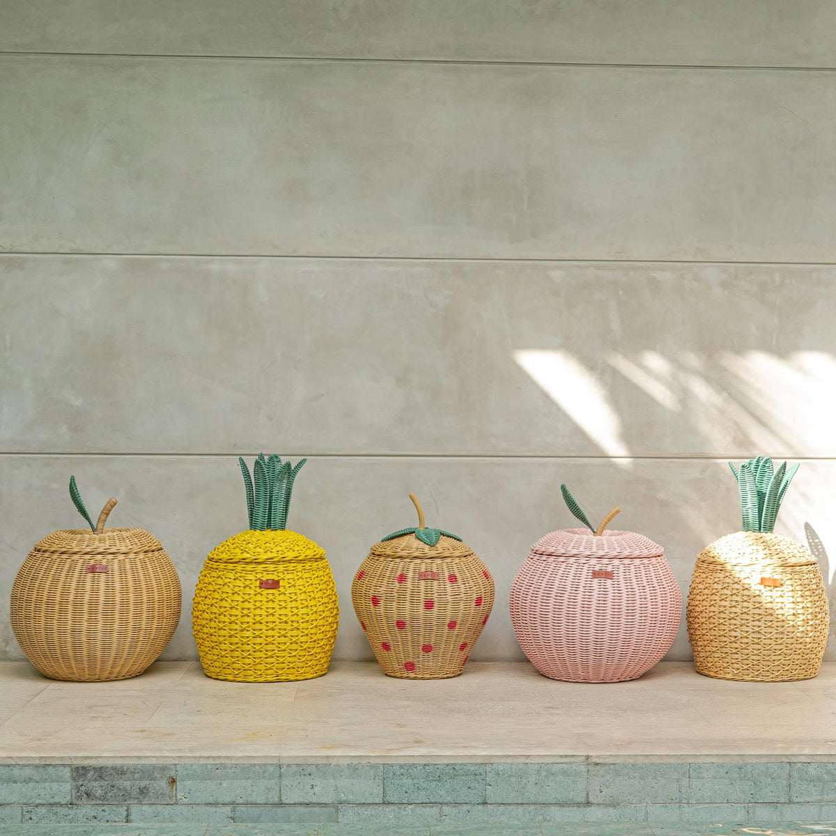MOMIJI Strawberry Wicker Basket
