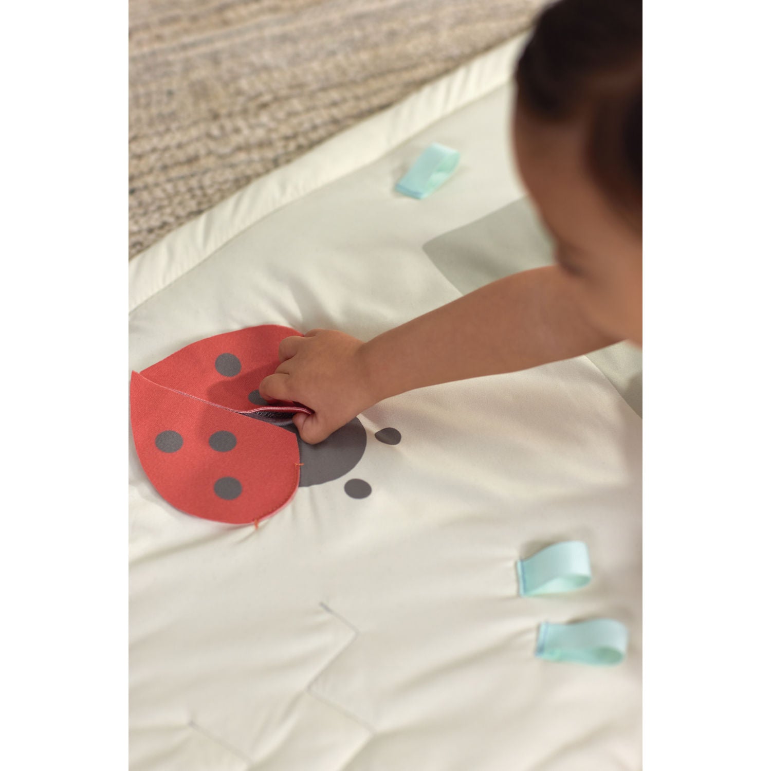 Skip Hop Geometric Wonders Activity Gym (With Crocodile Tummy Time Mirror)
