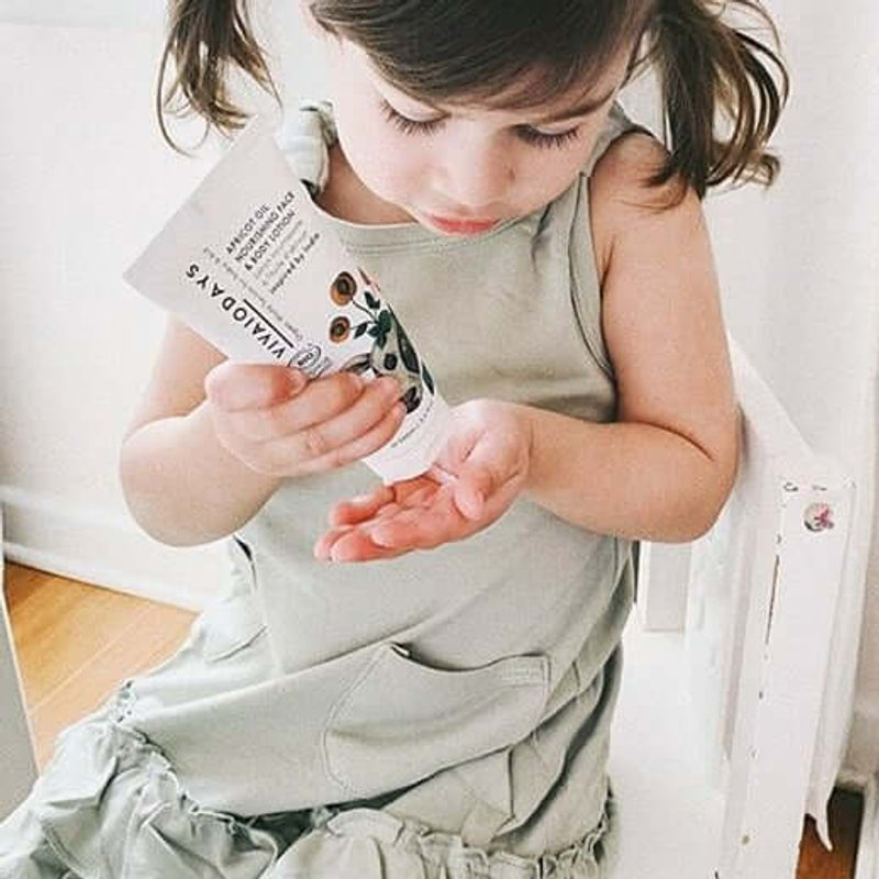 Vivaiodays Apricot Oil Face & Body Lotion