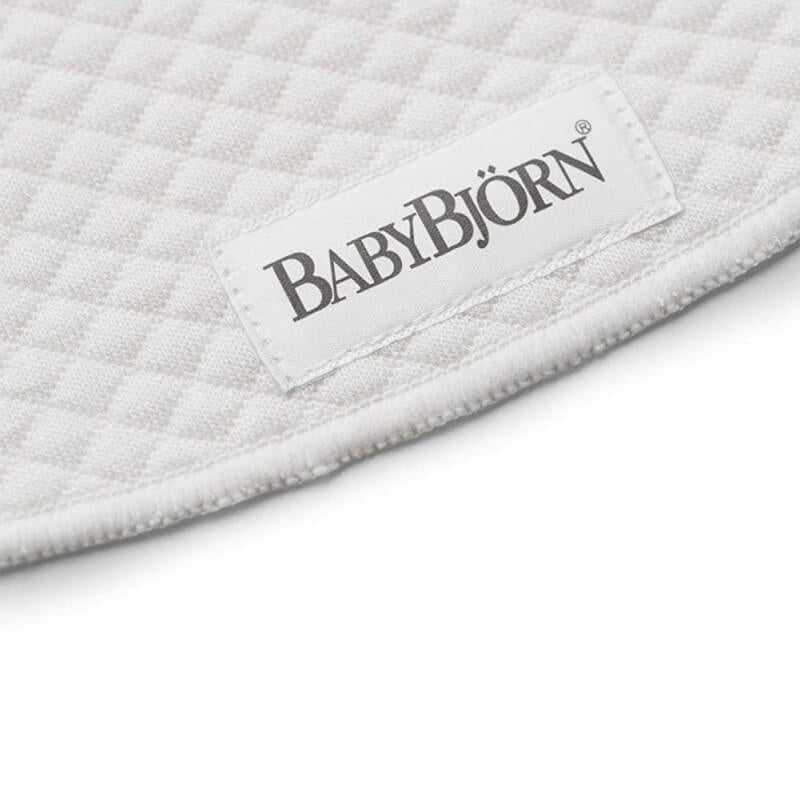 BabyBjorn Bib for Baby Carrier Mini and Move (2-Pack) - White