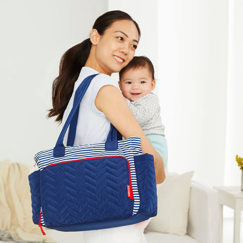 Skip Hop Five Star Mommy Bag Tote