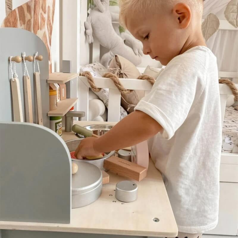 Jabadabado Kitchen with Pot & Pan