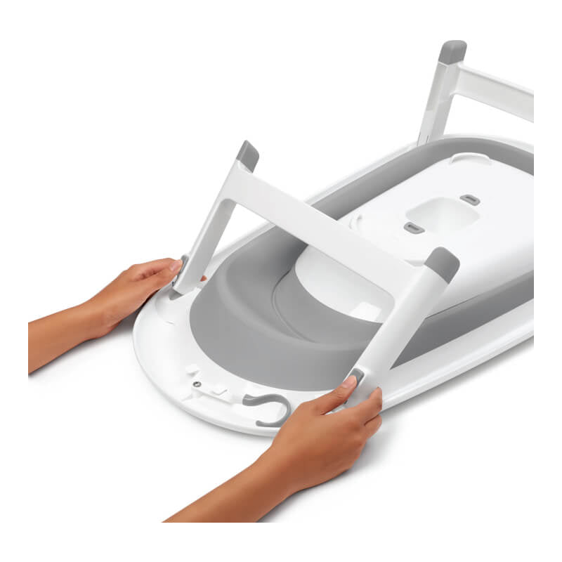 OXO Tot Splash & Store Bathtub
