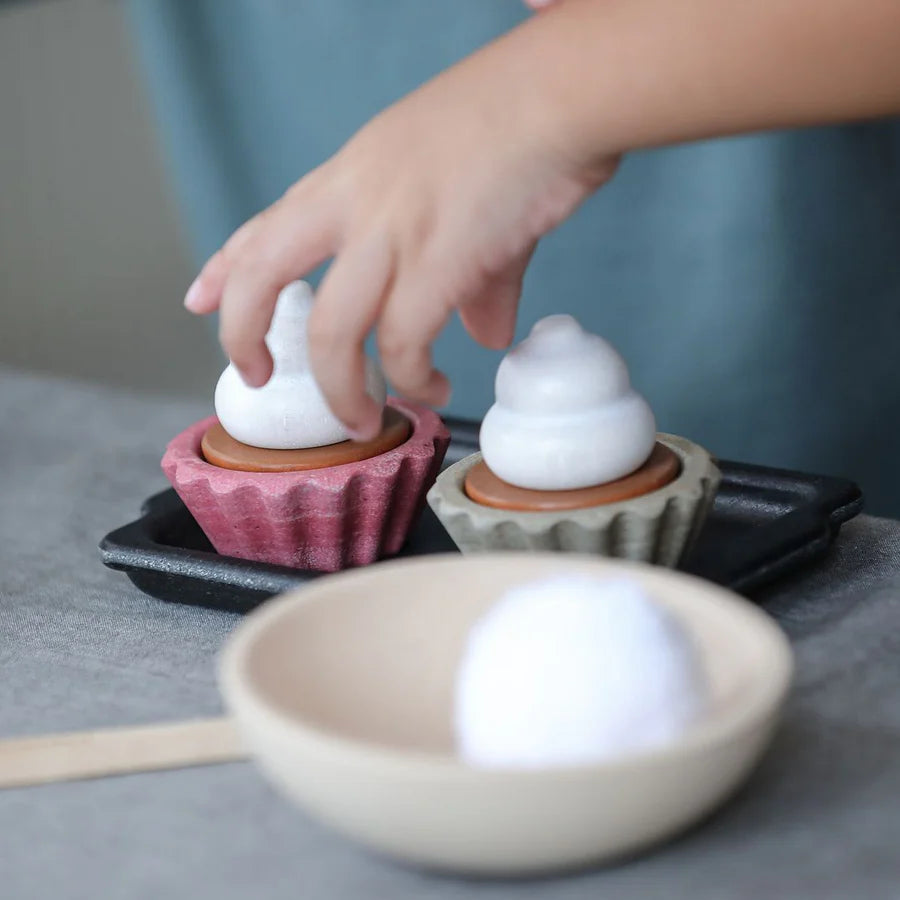 PLANTOYS Cupcake Set