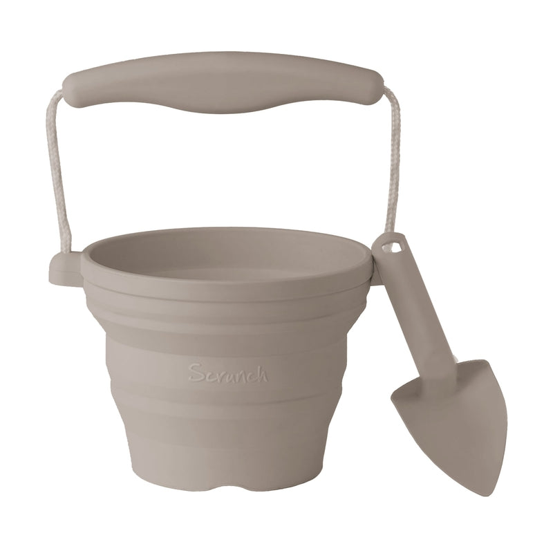 Scrunch Seedling Pot and Trowel