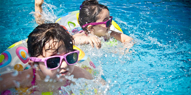 Summer fun swimming classes for your little ones