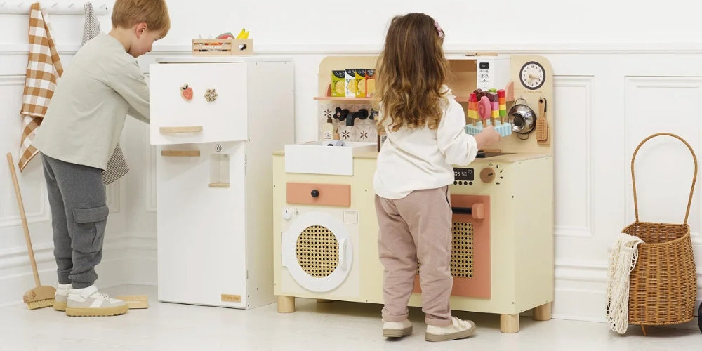 Play Kitchens & Toy Shop Sets