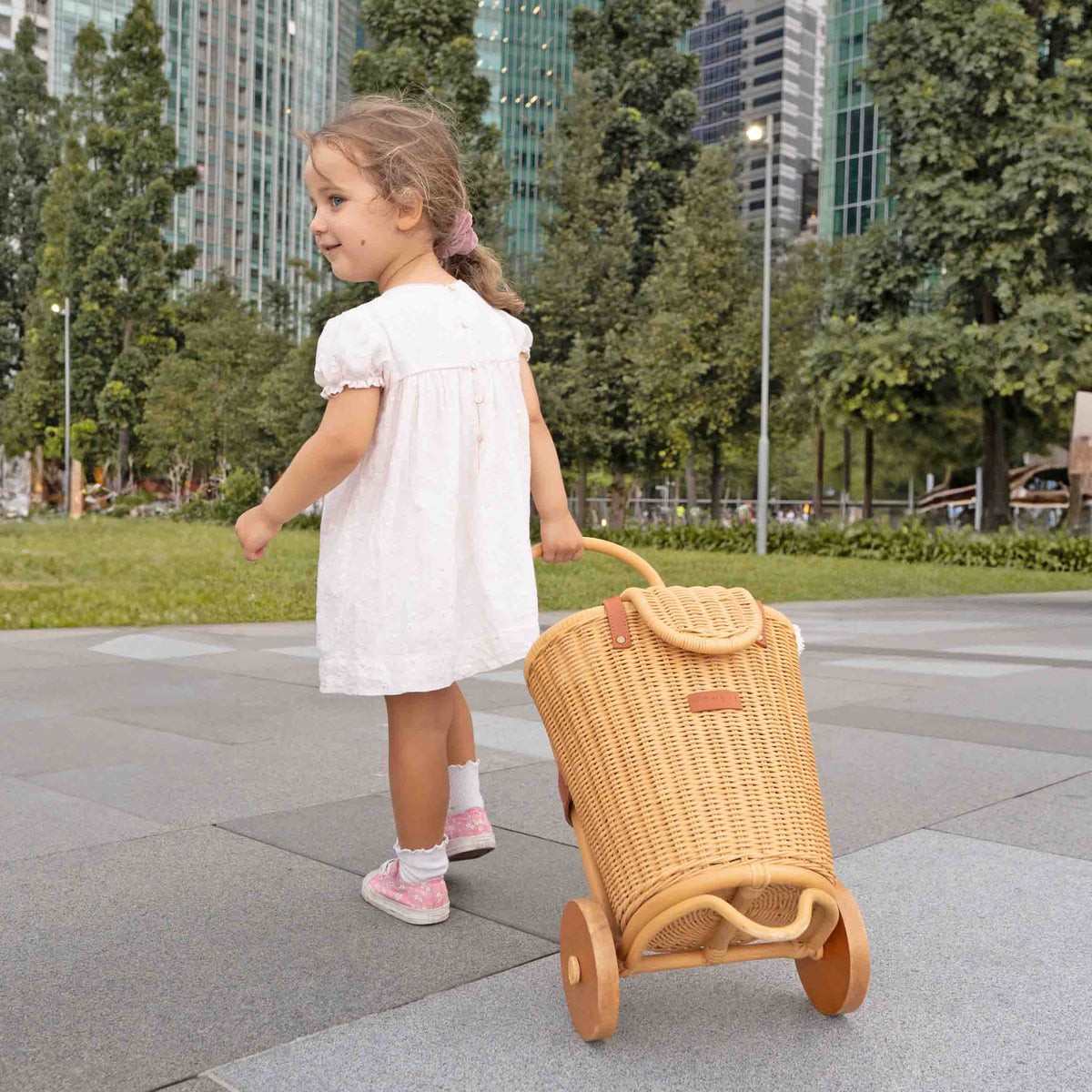 MOMIJI Eric Kids Shopping Trolley