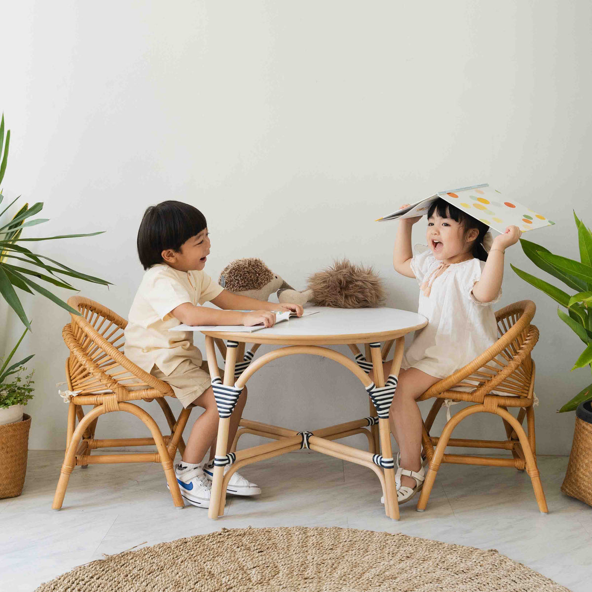 MOMIJI Aulia Kids Table - Medium