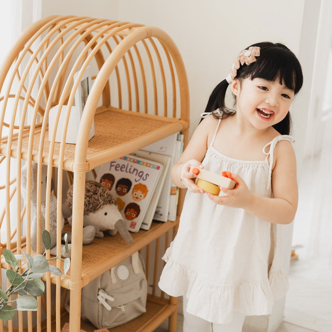 MOMIJI Daisy Arch Shelf