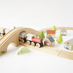 Le Toy Van Figure of 8 Train Set