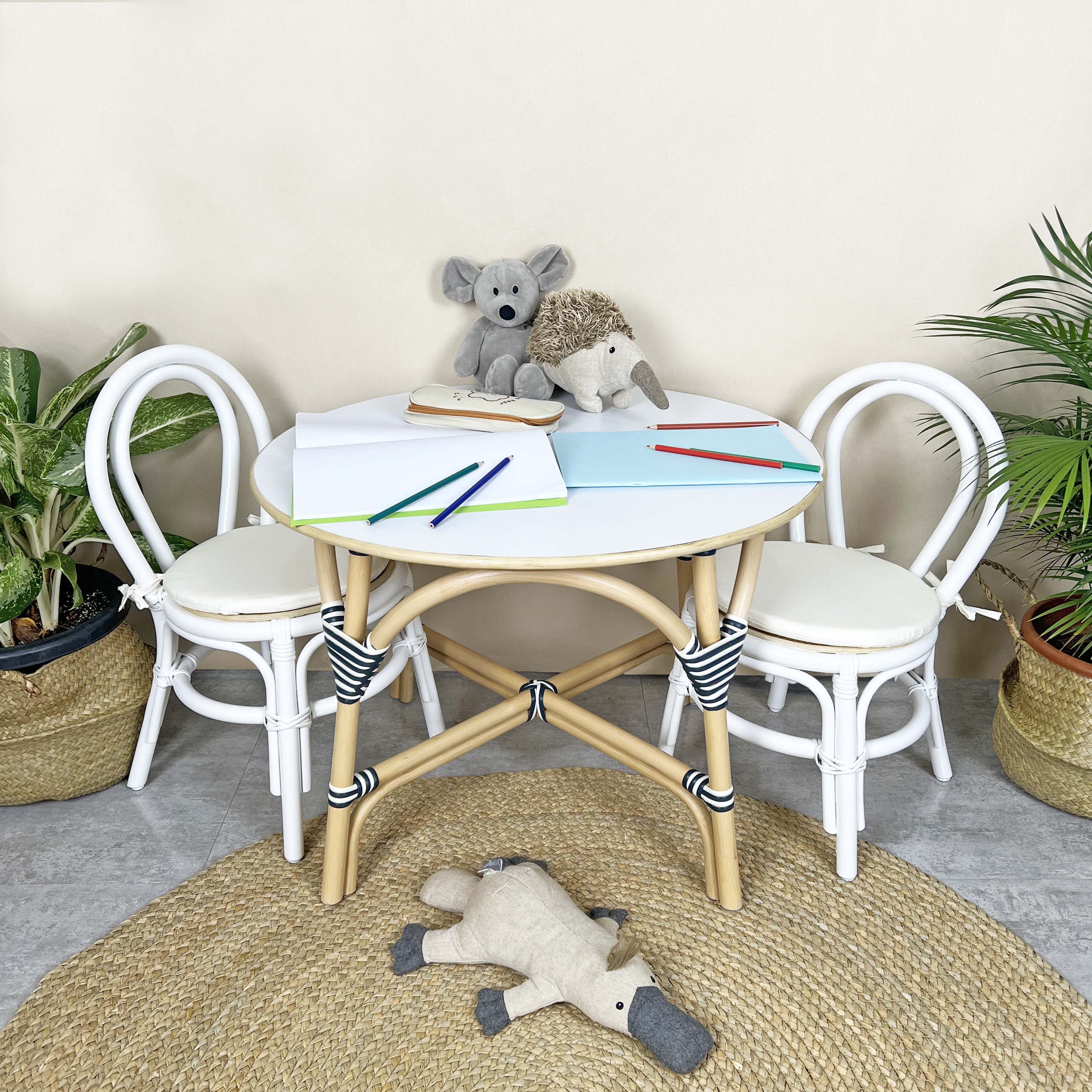 MOMIJI Aulia Kids Chair - White