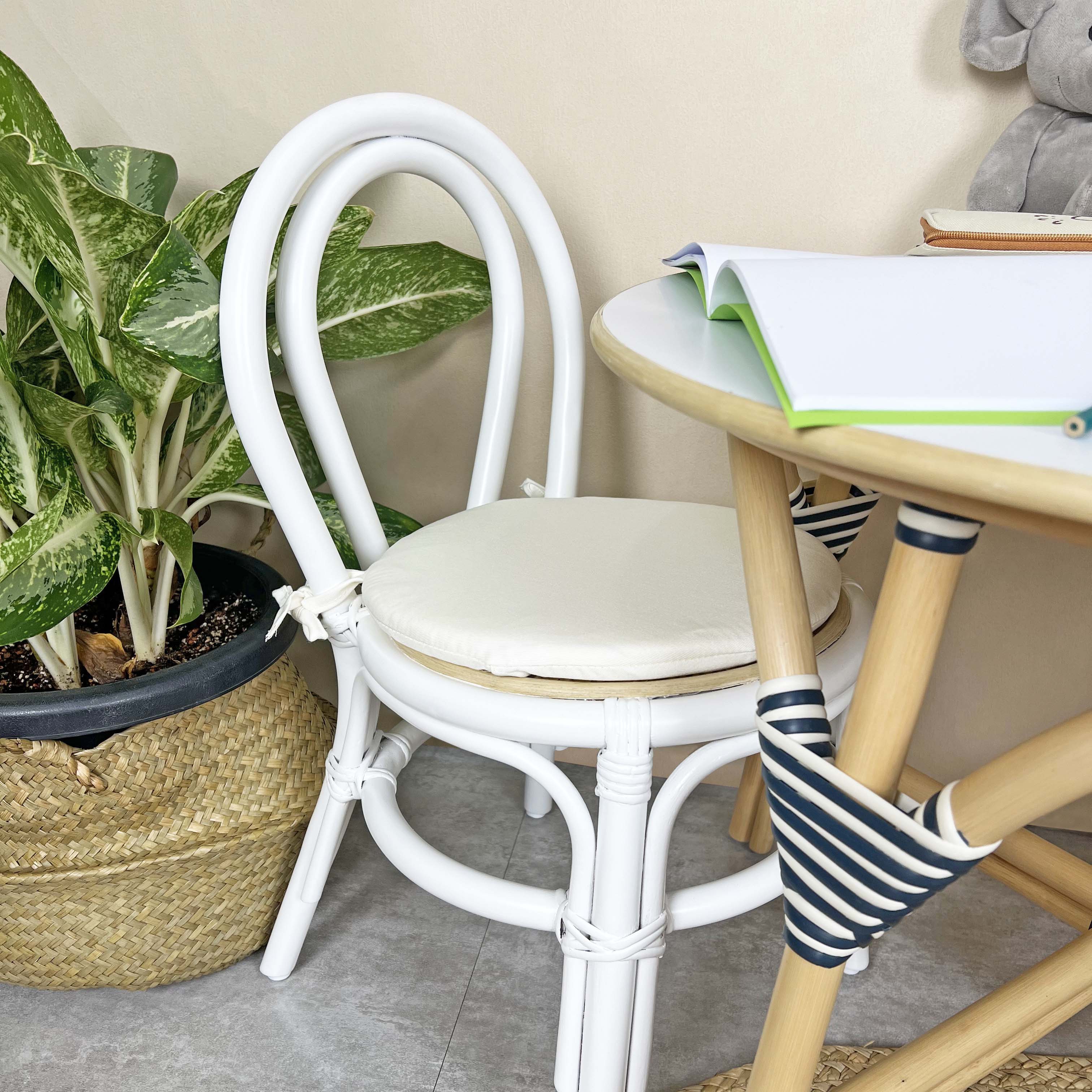 MOMIJI Aulia Kids Chair - White