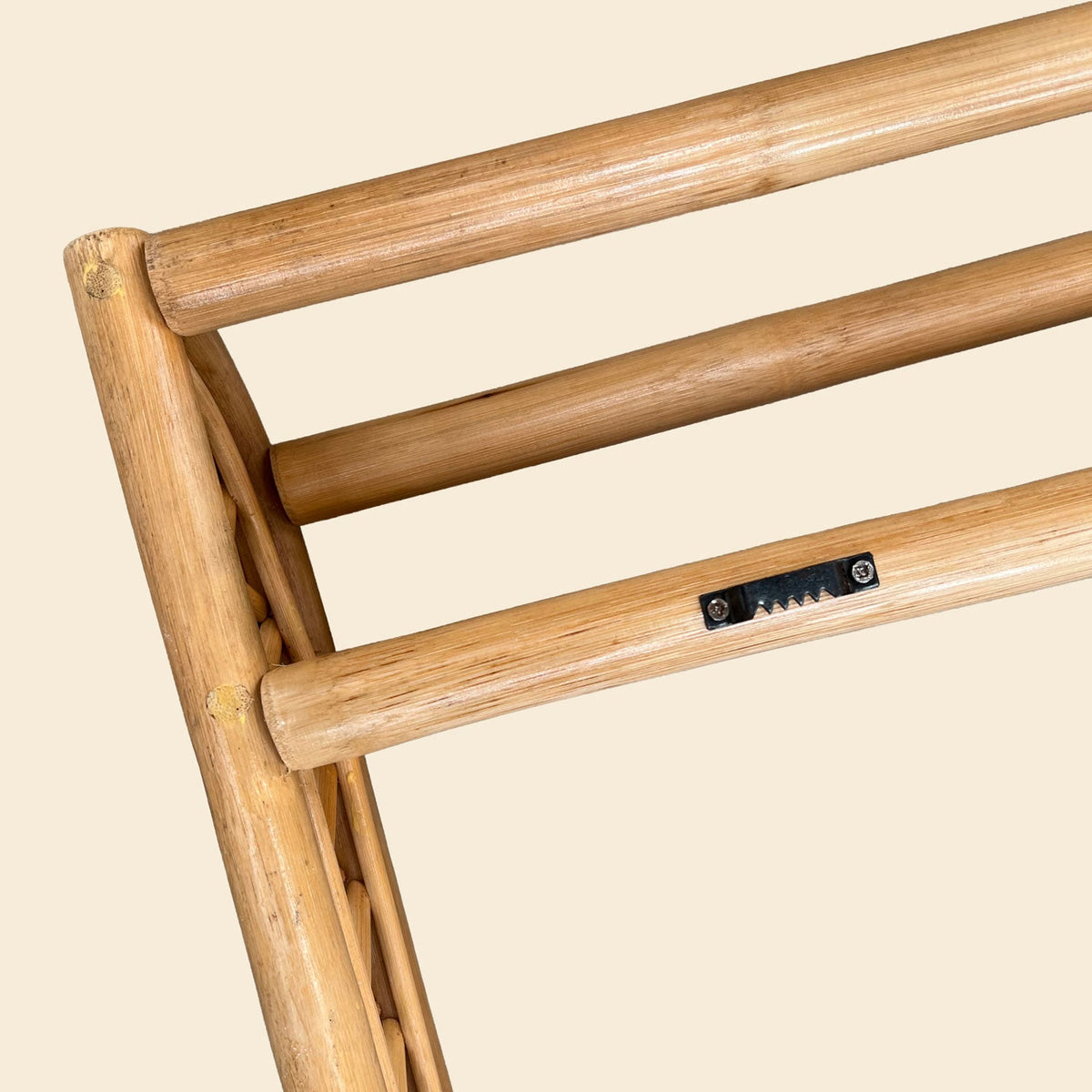 MOMIJI Elsie Montessori Wall Shelf
