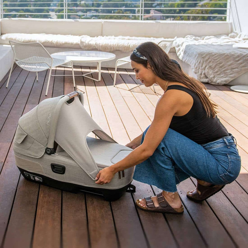 Nuna CARI Next Carrycot and Infant Car Seat - Biscotti