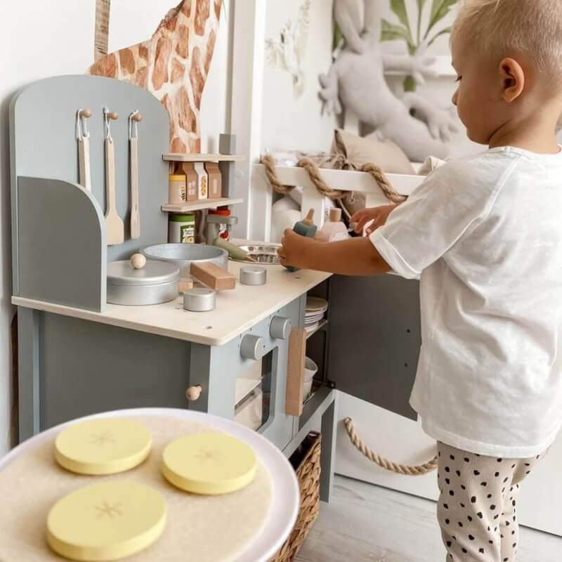 Jabadabado Kitchen with Pot & Pan