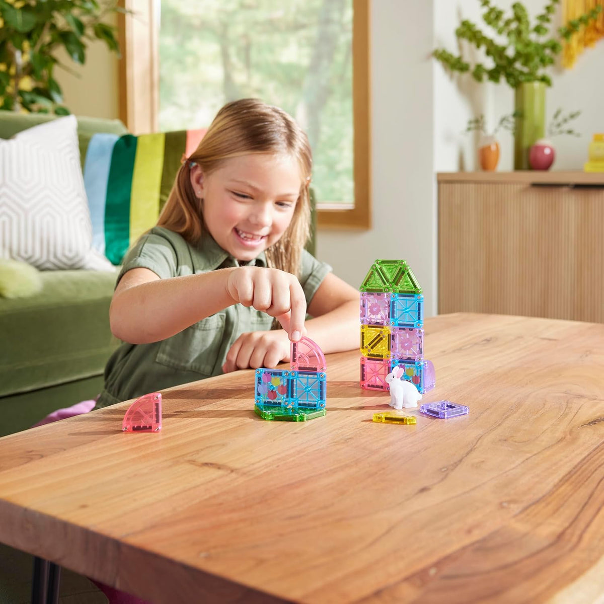 Magna-Tiles microMAGS 24-Piece Spring Garden Travel Set