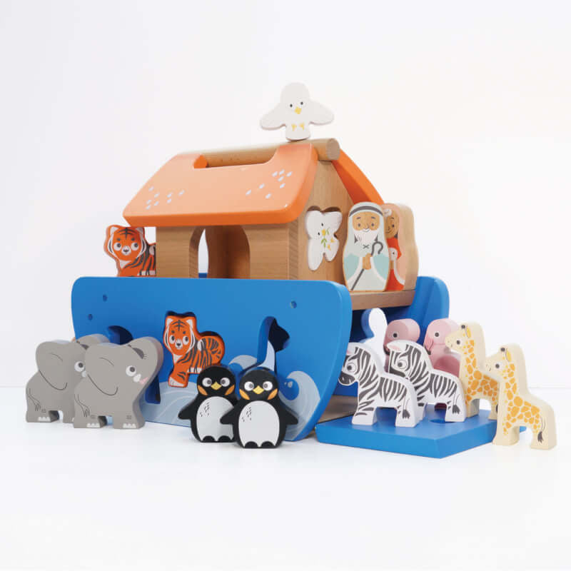 Le Toy Van Noahs Shapesorter Ark