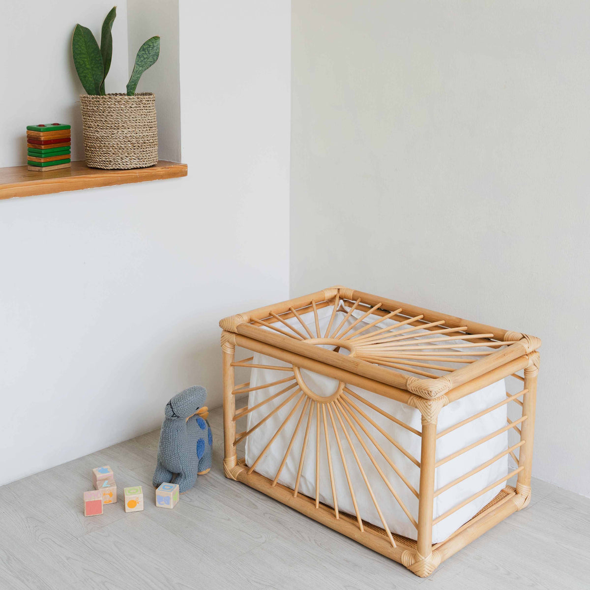 MOMIJI Xander Trunk